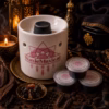 Waxmelts Dubai Black van Waxiemaxie.nl neemt je mee naar een wereld vol luxe en mysterie. Deze geur is intens en vol diepte, perfect